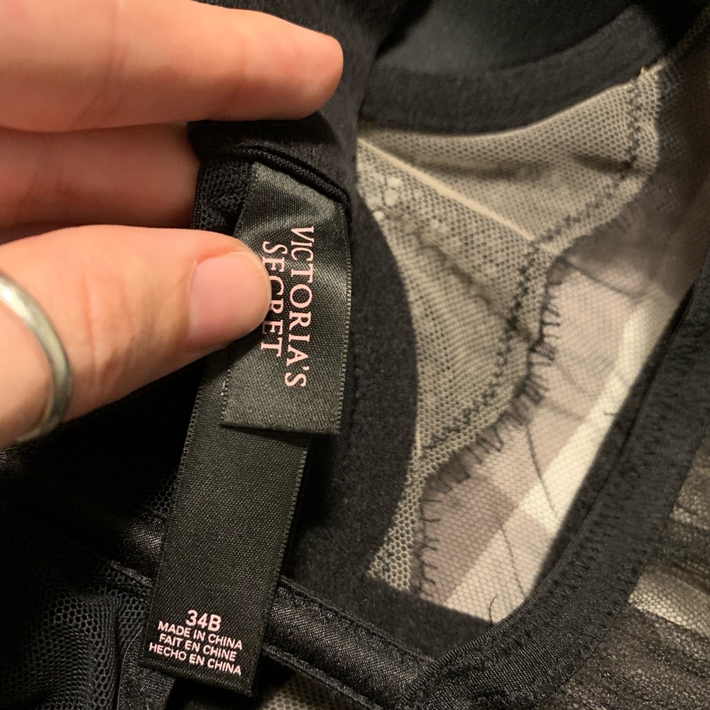 Victoria's Secret Black Sheer Lace Babydoll - Picture 9 of 15